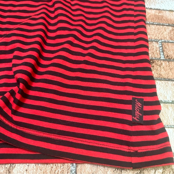 Disney Red and Black Striped T-Shirt Mickey Mouse size M - Picture 11 of 11